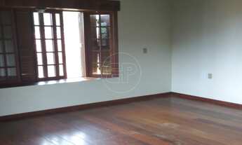 Imagem 4: Ótima Casa - Locação Anual - (2) dois Pavimentos - Tres dormitórios sendo (2) duas suites