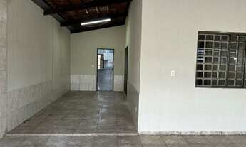 Imagem 5: Imperdível casa à venda no Setor Bueno em Goiânia-GO: 3 quartos, 1 suíte, 2 salas, 3 banhe