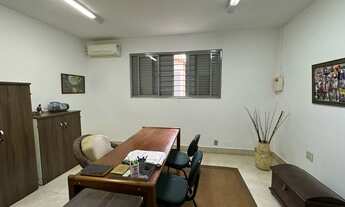 Imagem 5: Imperdível oportunidade: Casa à venda no Setor Sul, Goiânia-GO, 3 quartos, 2 suítes, 3 sal