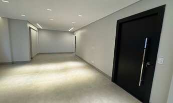 Imagem 2: Apartamento de Luxo no Setor Bueno: 4 Quartos, 3 Suítes, 3 Salas, 5 Banheiros, 3 Vagas de