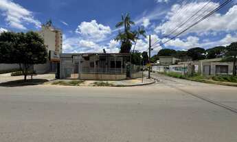 Imagem 5: Casa Comercial de Luxo no Setor Sul de Goiânia - 4 Quartos, 2 Suítes, 3 Salas, 4 Banheiros