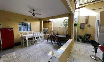 Imagem 5: Imperdível casa à venda em Goiânia-GO, Jardim Planalto: 4 quartos, 1 suíte, 2 salas, 3 ban