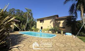 Imagem 3: Casa à venda em Feliz-RS, bairro Vila Rica: 2 quartos, 1 suíte, 1 sala, 3 banheiros, 1 vag