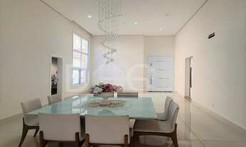 Imagem: Casa à venda com 235 m² Residencial