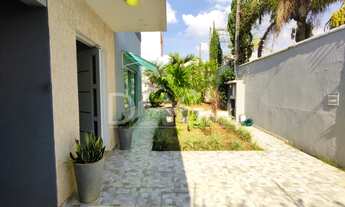 Imagem 3: Casa à venda com 375 m² | Parque Bom Retiro