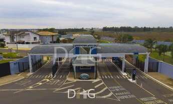 Imagem: Terreno à venda com 300 m² Condomínio