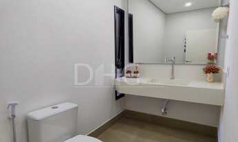 Imagem 7: Casa de alto padrão térrea com 03 suítes, com ar condicionado, suíte master conta com clos