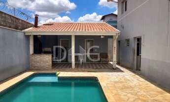 Imagem: Casa à venda com 330 m² Residencial