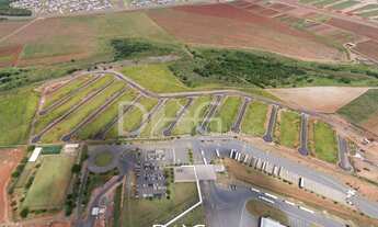 Imagem: Terreno à venda com 200 m² Residencial