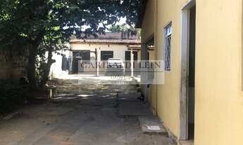 Imagem: 2 dormitórios, 2 banheiro, 5 vagas na garagem