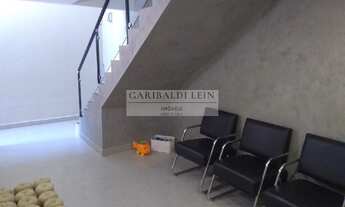 Imagem 5: 2 banheiro, 1 vaga na garagem, 15M² de Área Construída