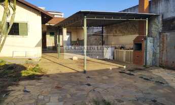 Imagem 3: 2 dormitórios, 1 banheiros, 4 vagas na garagem, 187M² de Área Construída