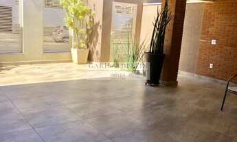 Imagem 3: 4 dormitórios, 1 suítes, 4 banheiro, 3 vagas na garagem, 300M² de Área Construída