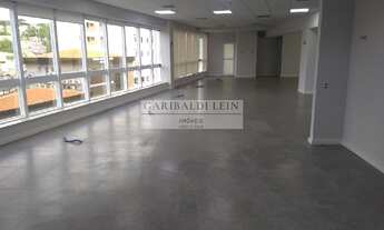 Imagem 6: 8 banheiro, 3 vagas na garagem, 407M² de Área Construída