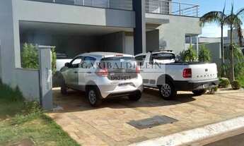 Imagem: 4 dormitórios, 3 suíte, 5 banheiro, 4