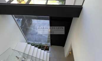 Imagem 2: 5 dormitórios, 5 suíte, 5 banheiro, 3 vagas na garagem, 425M² de Área Construída