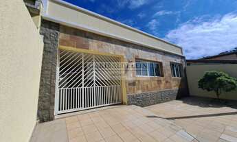 Imagem 2: 3 dormitórios, 2 suíte, 4 banheiro, 3 vagas na garagem, 170M² de Área Construída