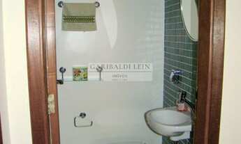 Imagem 4: 3 dormitórios, 1 suítes, 4 banheiro, 1 vaga na garagem, 145M² de Área Construída