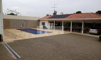 Imagem 2: 5 dormitórios, 1 suítes, 3 banheiro, 6 vagas na garagem, 567M² de Área Construída