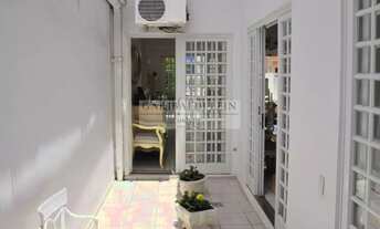 Imagem 4: 3 dormitórios, 2 banheiro, 2 vagas na garagem, 160M² de Área Construída