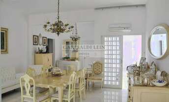 Imagem 3: 3 dormitórios, 2 banheiro, 2 vagas na garagem, 160M² de Área Construída