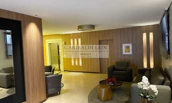 Imagem 2: 3 dormitórios, 1 suítes, 3 banheiro, 2 vagas na garagem, 117M² de Área Construída