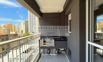 Imagem 1: 2 dormitórios, 1 suítes, 2 banheiro, 1 vaga na garagem, 58M² de Área Construída