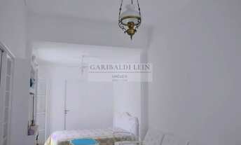 Imagem 7: 3 dormitórios, 2 banheiro, 2 vagas na garagem, 160M² de Área Construída