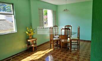 Imagem: 2 dormitórios, 1 banheiros, 1 vaga na garagem