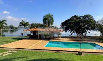 Imagem: 4 dormitórios, 1 suítes, 2 banheiro, 15