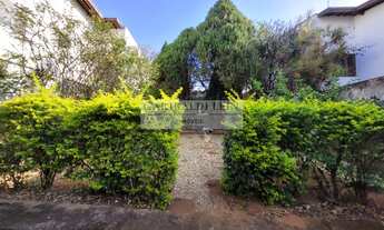 Imagem 5: 3 dormitórios, 1 suítes, 3 banheiro, 4 vagas na garagem, 276M² de Área Construída