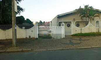 Imagem: 4 dormitórios, 2 suíte, 5 banheiro, 8