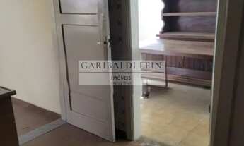 Imagem 6: 3 dormitórios, 2 banheiro, 2 vagas na garagem, 165M² de Área Construída, 310M² de Área Tot