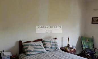 Imagem 5: 3 dormitórios, 1 suítes, 3 banheiro, 4 vagas na garagem, 259M² de Área Construída