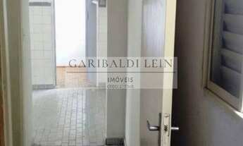 Imagem 7: 3 dormitórios, 1 banheiros, 2 vagas na garagem, 160M² de Área Construída