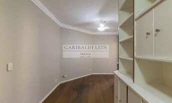 Imagem 5: 3 dormitórios, 1 suítes, 3 banheiro, 2 vagas na garagem, 180M² de Área Construída