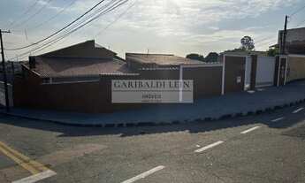 Imagem 2: 2 dormitórios, 2 banheiro, 4 vagas na garagem, 170M² de Área Construída