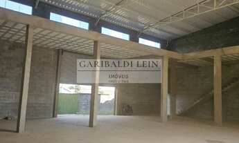 Imagem: 2 banheiro, 2 vagas na garagem, 500M² de