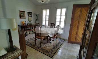 Imagem 7: 4 dormitórios, 2 suíte, 4 banheiro, 4 vagas na garagem, 182M² de Área Construída