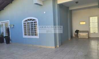 Imagem 3: 4 dormitórios, 1 suítes, 4 banheiro, 3 vagas na garagem, 180M² de Área Construída