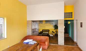 Imagem 5: 4 dormitórios, 2 suíte, 5 banheiro, 4 vagas na garagem, 360M² de Área Construída