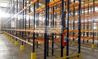 Imagem 6: 4 banheiro, 5 vagas na garagem, 3050M² de Área Construída