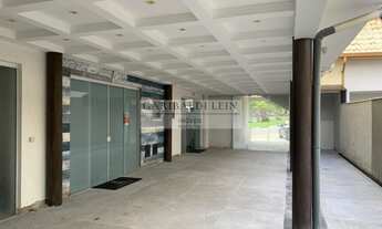 Imagem 5: 10 banheiro, 7 vagas na garagem, 670M² de Área Construída, 670M² de Área Total