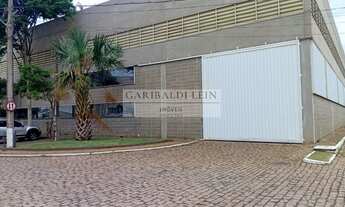 Imagem: 4 banheiro, 5 vagas na garagem, 3050M²