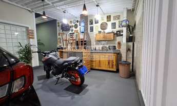 Imagem 5: 3 dormitórios, 2 banheiro, 2 vagas na garagem, 179M² de Área Construída