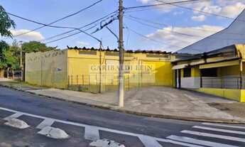 Imagem: 3 banheiro, 6 vagas na garagem, 230M² de