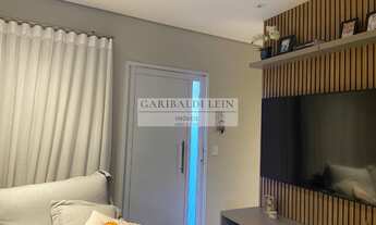 Imagem 2: 3 dormitórios, 1 suítes, 3 banheiro, 1 vaga na garagem, 92M² de Área Construída