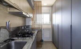 Imagem 6: 2 dormitórios, 1 suítes, 2 banheiro, 1 vaga na garagem, 61M² de Área Construída