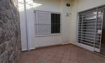 Imagem 6: 3 dormitórios, 1 suítes, 3 banheiro, 3 vagas na garagem, 237M² de Área Construída