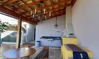 Imagem: 3 dormitórios, 1 suítes, 3 banheiro, 3